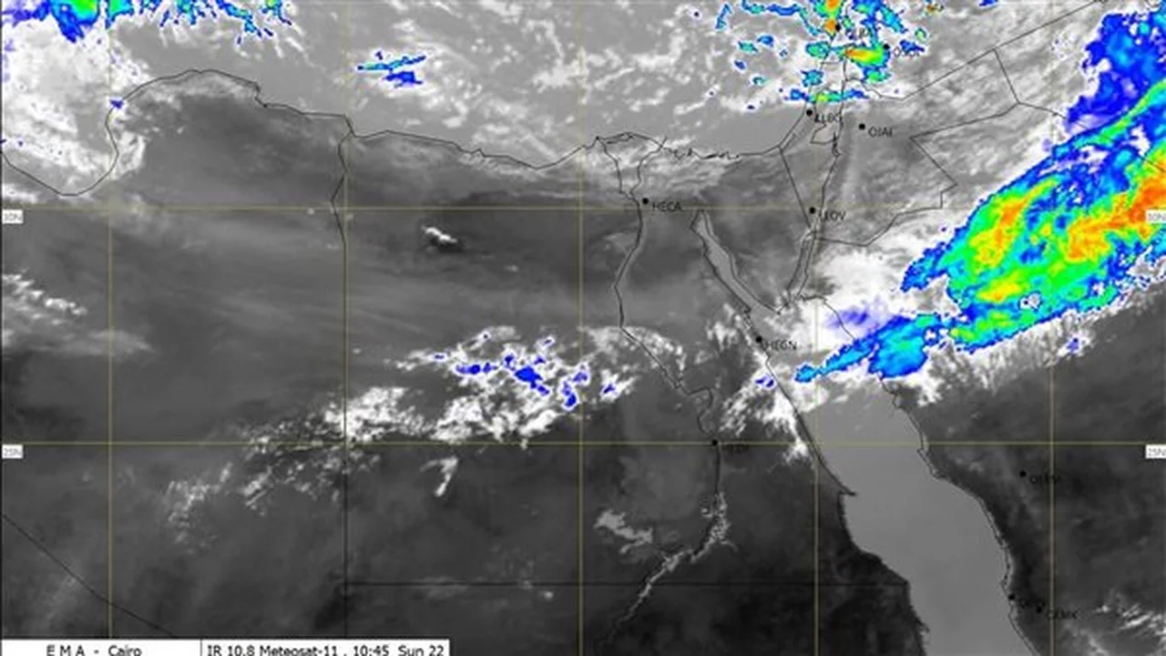استقرار نسبي في درجات الحرارة مع سحب ممطرة تضرب الصعيد وجبال البحر الأحمر